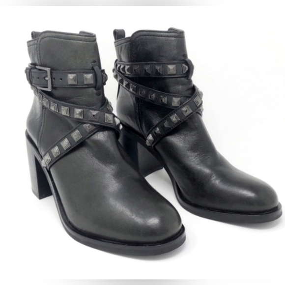 TORY BURCH Hastings Leather Ankle Black Boots SIZE 7 M - Picture 13 of 13